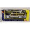 Image 1 : NEW 1949 FORD WOODY WAGON DIECAST MODEL