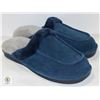 Image 1 : NEW NUKNUUK SLIPPER SIZE 11 - NAVY