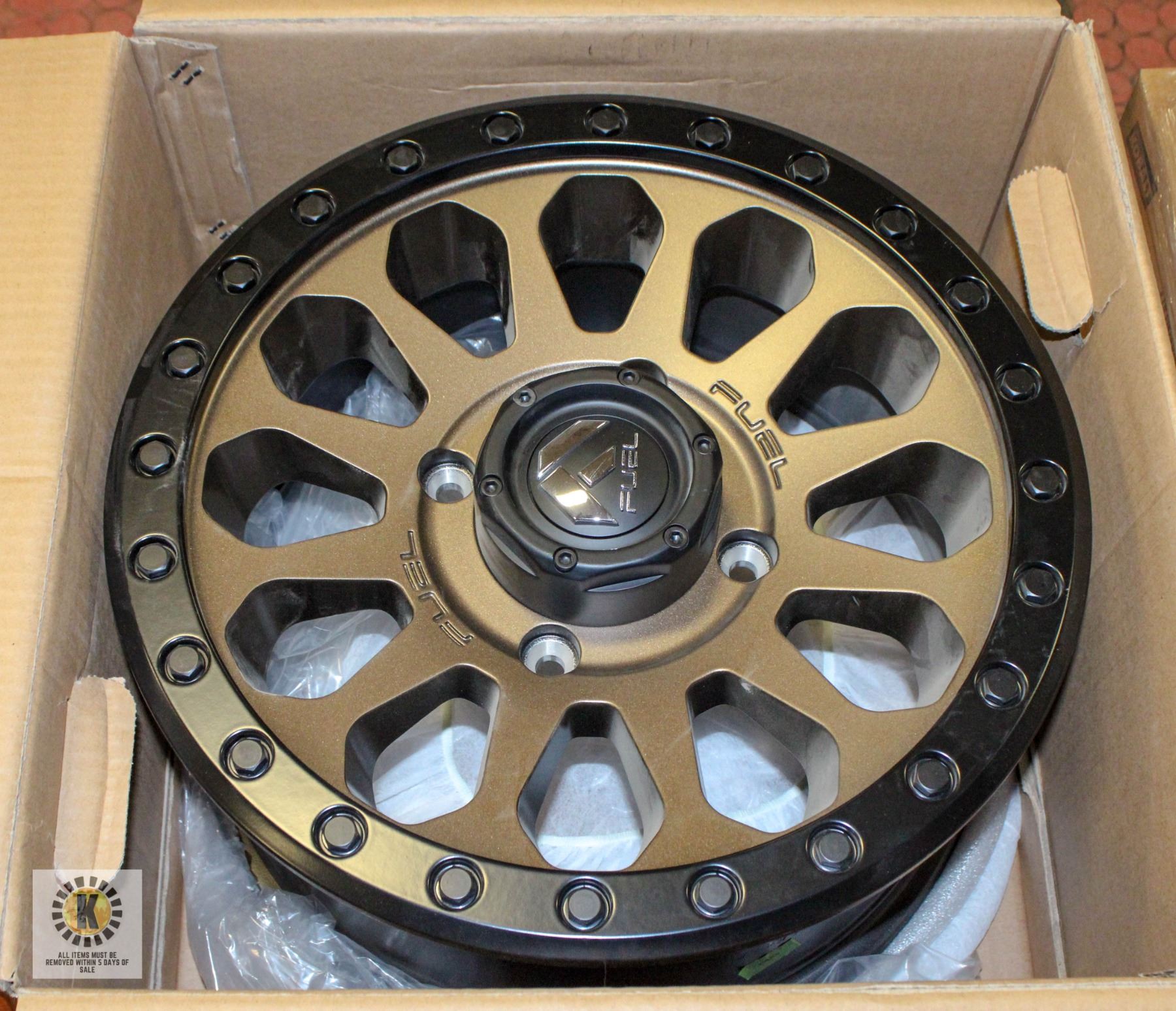 PAIR OF FUEL 4 BOLT 16 INCH RIMS