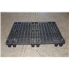 Image 1 : BLACK PLASTIC COMMERCIAL PALLET, 47X39X5.5"