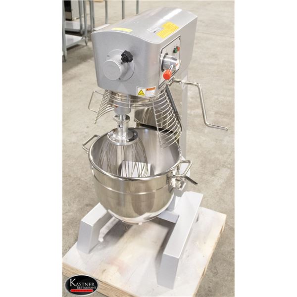NEW CHEFS MATE 30 QUART MIXER W/ ATTACHMENTS