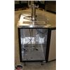Image 2 : DEMO MODEL 27" SINGLE DOOR KEG COOLER