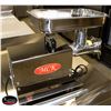 Image 2 : NEW MCK MEAT GRINDER