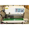 Image 1 : VEVOR FR-900 CONTINOUS FILM SEALING MACHINE