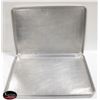 Image 1 : 3 16" X 22" ALUMINUM BUN PANS