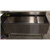 Image 1 : 48" BAR SINK W/ ICE BIN 8 * MISSING ONE LEG *