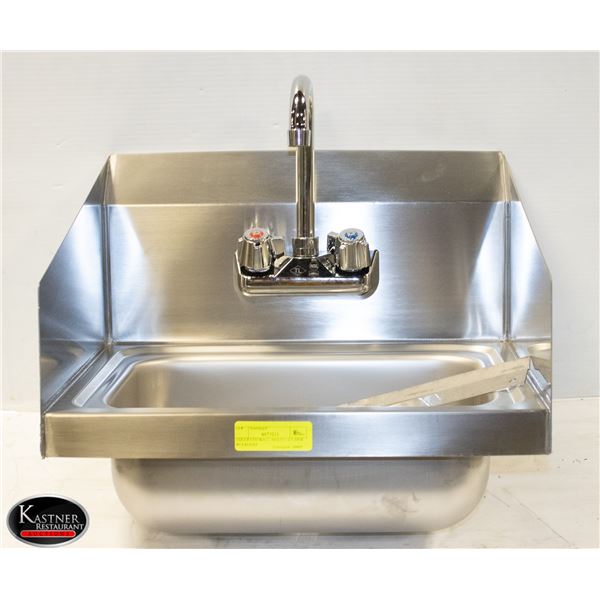 VOLLRATH WALL MOUNT S/S SINK W/ FAUCET