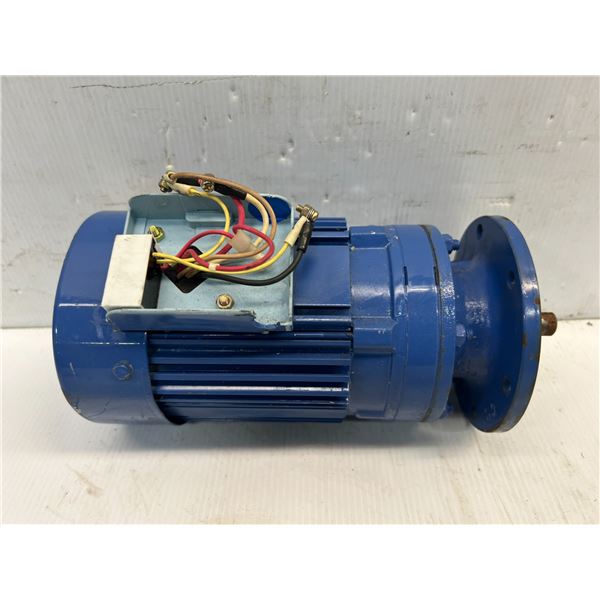 Sumitomo #CNVM01-4075-B-17 Cyclo-Drive Induction Gearmotor