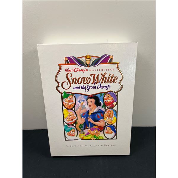 Snow White and the Seven Dwarfs Box Set