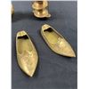 Image 2 : Brass-Like Ashtrays and Decor