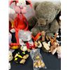 Image 3 : Large Variety of Stuffed Animals