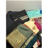 Image 2 : Assorted Fabric Pieces