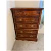 Image 2 : Chest of Drawers