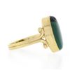 Image 5 : Vintage 14K Gold Oval Bezel Inlaid Chrysoprase & Black Onyx Scarab Beetle Ring