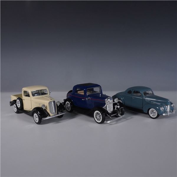 3pc Sunnyside 1937 Ford Pickup & 1932 Coupe Set