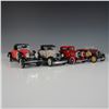 Image 1 : 4pc Diecast Vintage Car Model Set