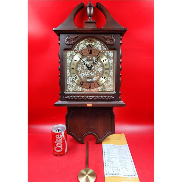 VTG Wooden Bulova Chime Clock Made In Canada