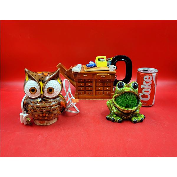 Ceramic Owl Lamp, Frog, Arts & Craft Tea Pot
