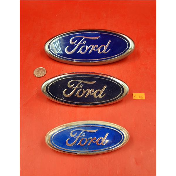 3 VTG Ford Emblems
