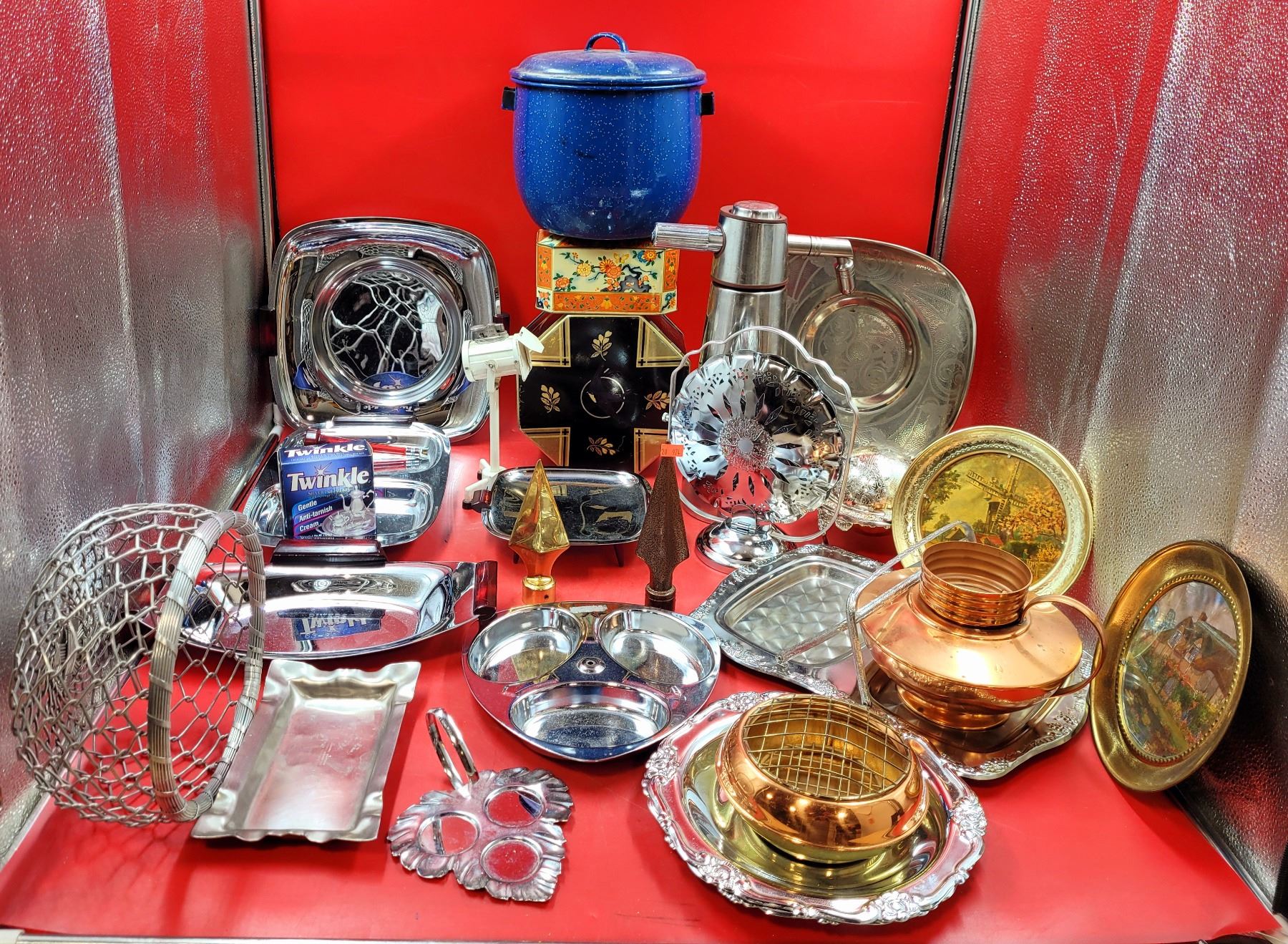 Metalware Lot Of Metalware