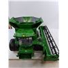Image 2 : Replica John Deere S670 Combine