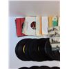 Image 2 : Various 45s Vinyl Records