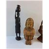 Image 2 : (5) Various Wood and Ceramic Decorations