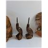 Image 3 : (5) Various Wood and Ceramic Decorations