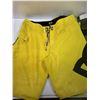 Image 3 : (2) Men's Shorts - Size 34