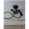 Image 1 : Black and Decker Electric Deluxe Router, As Is