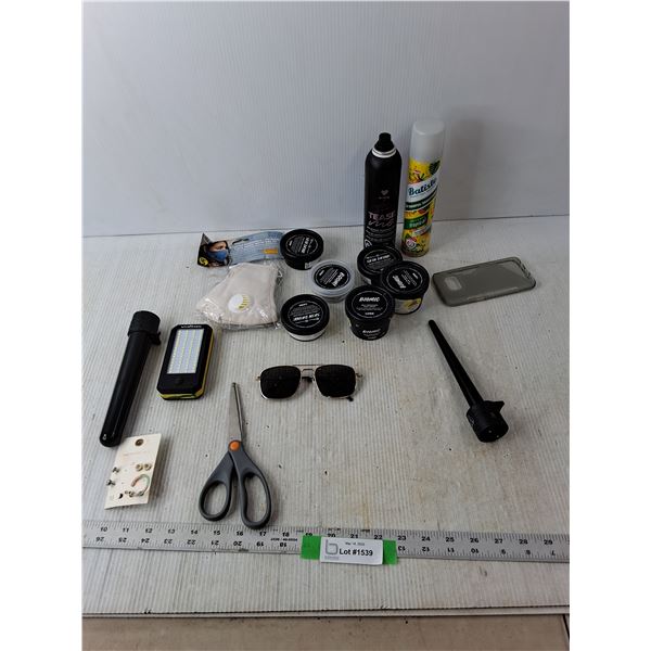Scissors, Sunglasses, Flashlight, Misc