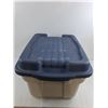 Image 2 : Rubbermaid Plastic Storage Bin 20" x 15" x 14"