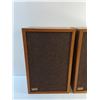Image 2 : (2) Realistic MC 1000 Speakers