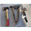 Image 1 : ASSORTED HATCHETS