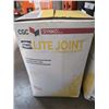 Image 2 : 2 BOXES OF SYNCO LITE JOINT DRYWALL COMPOUND