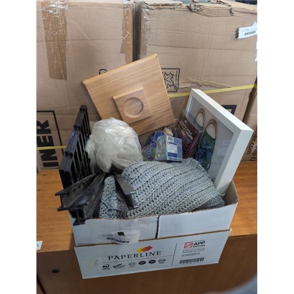 LOT OF HOUSE MISC ITEMS INCL. PRINT, ELECTRONICS AND MORE