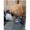 Image 2 : LOT OF HOUSE MISC ITEMS INCL. PRINT, ELECTRONICS AND MORE