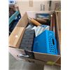 Image 1 : LOT OF FRYING PANS AND KITCHEN ITEMS