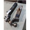 Image 2 : 2 TOWING HITCHES