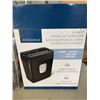 Image 3 : INSIGNIA PAPER SHREDDER AND BLACK AND DECKER COFFEE GRINDER, GREETING CARDS AND TILTING FOOTRESTS