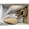 Image 3 : TWO NEW PAIRS OF WOMEN SIZE SEVEN BOOTS AND 2 NEW WOMEN SIZE 9 DRESS SHOES