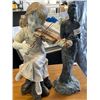 Image 1 : 2 GARDEN FIGURES