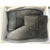 Image 3 : NEW WOMEN'S BOOTS SIZE 7.5 AND NEW WOMEN'S BOOTS SIZE  12