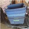 Image 2 : 5 RUBBERMAID TOTES, NO LIDS