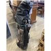 Image 1 : SET OF GOLF CLUBS ON CART