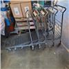 Image 1 : 5 NESTING WAREHOUSE CARTS