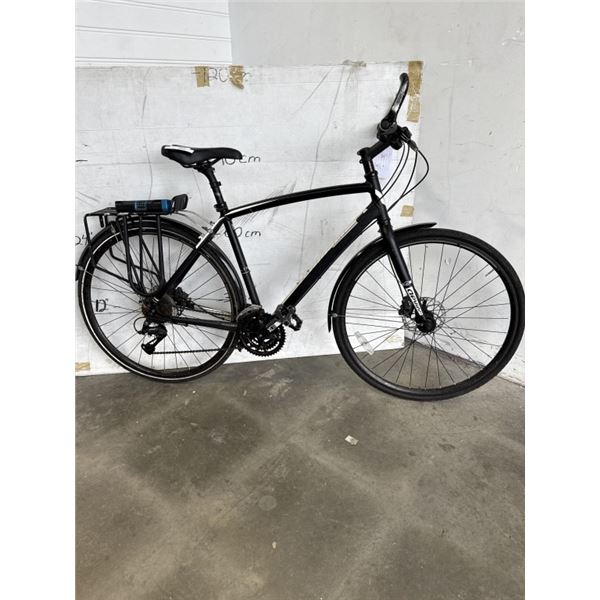BLACK DEVINCI BIKE