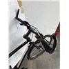 Image 3 : BLACK DEVINCI BIKE