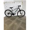 Image 1 : BLACK AND GREY DIAMONDBACK BIKE