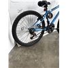 Image 3 : BLUE MOVEUS BIKE